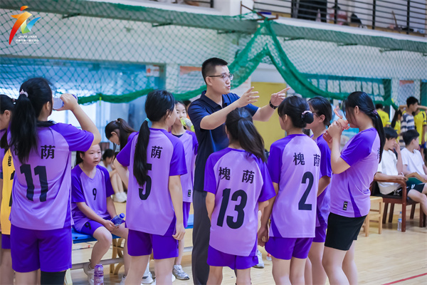 【特色社团在校园】小手球转动大梦想